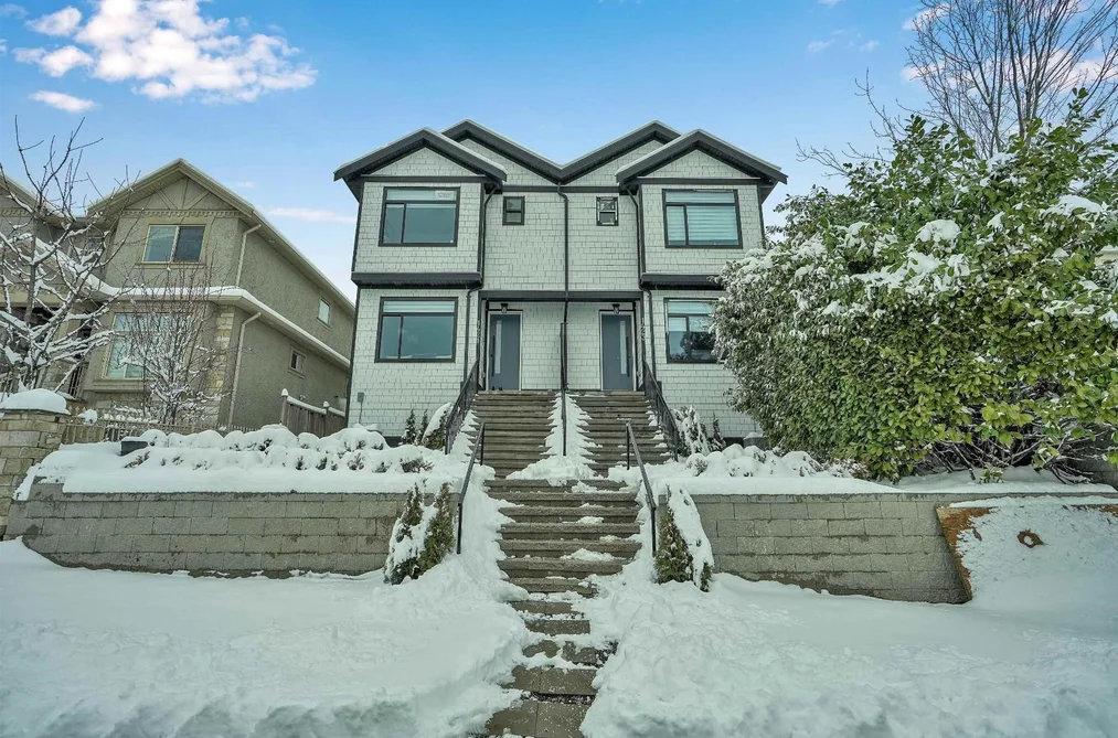 Half Duplex for sale at 1421 E 62nd Avenue Avenue Vancouver British Columbia - MLS: R3077913