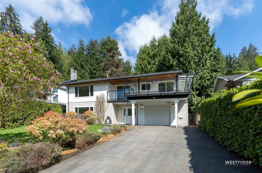House for sale at 1422 Kilmer Road North Vancouver British Columbia - MLS: R3117945