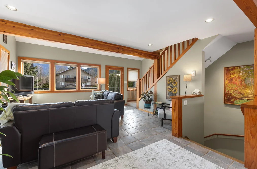 1423 WILLOW DRIVE, Pemberton BC V0N 2L0, Pemberton BC — Residential for Sale - Photo 5