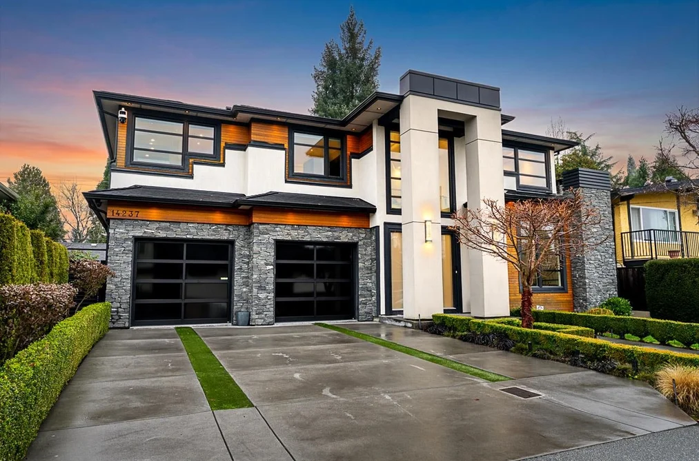 14237 VINE AVENUE, White Rock BC V4B 2S9, White Rock BC — Residential for Sale - Photo 2
