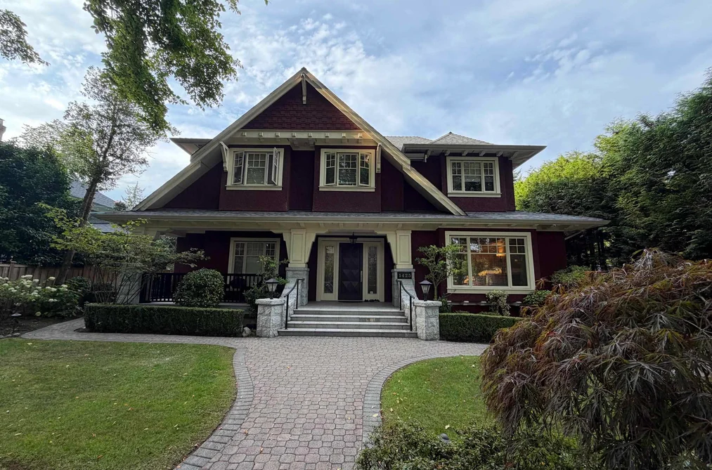 House for sale at 1425 W 26th Avenue Vancouver British Columbia - MLS: R3158038