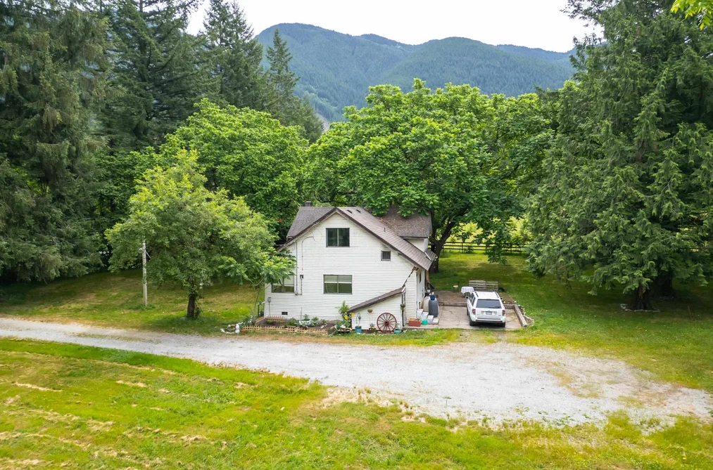 House for sale at 14275 Sylvester Road Mission British Columbia - MLS: R3140667
