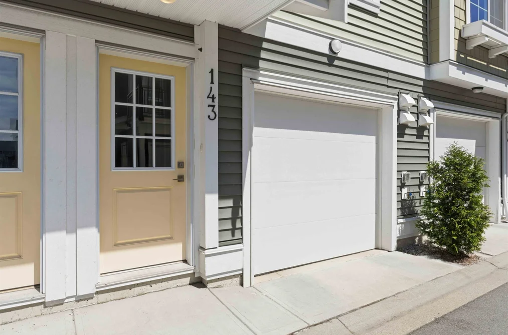 143 20180 84 AVENUE, Langley BC V2Y 3N5, Langley BC — Residential for Sale - Photo 2
