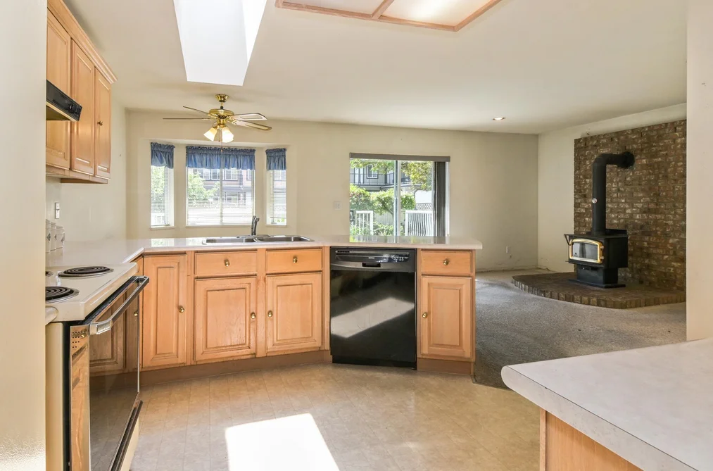 14306 72A AVENUE, Surrey BC V3W 2R3, Surrey BC — Residential for Sale - Photo 6