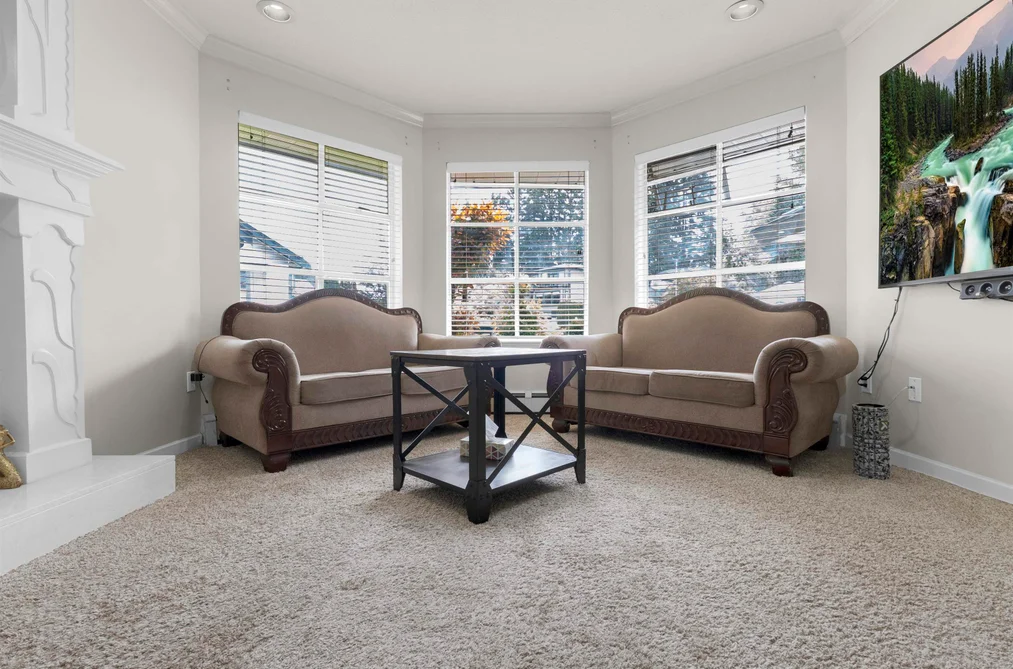 14337 77 AVENUE, Surrey BC V3W 0X9, Surrey BC — Residential for Sale - Photo 2
