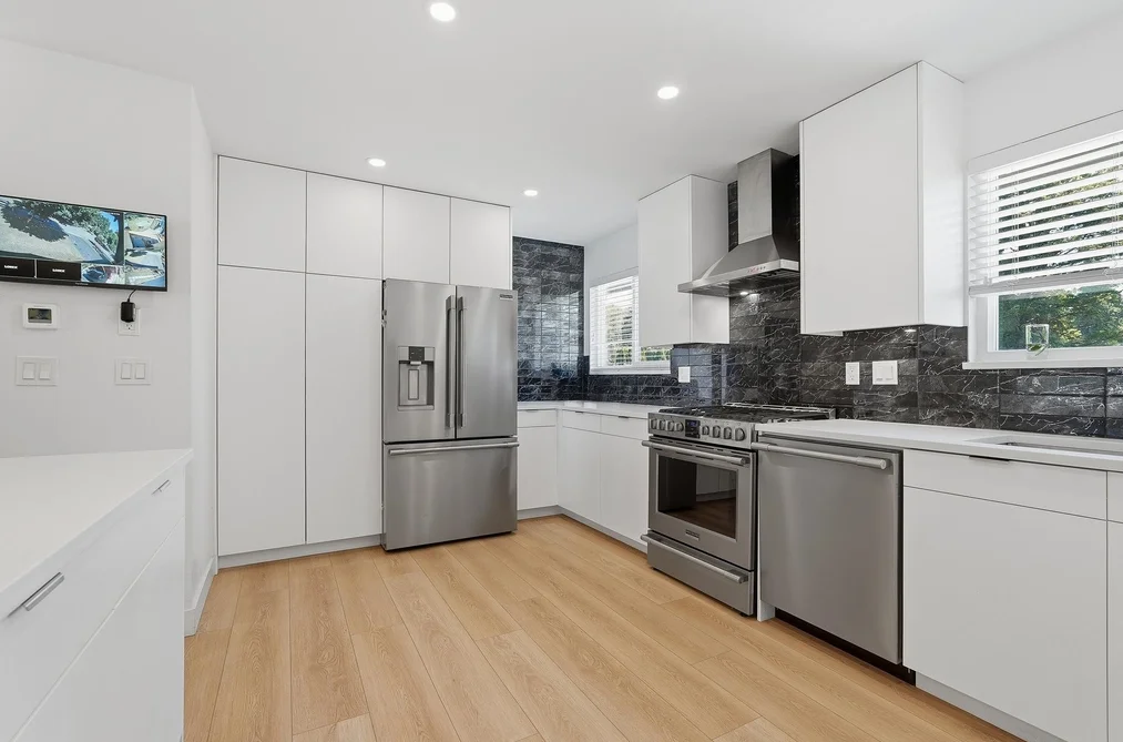 14348 GLADSTONE DRIVE, Surrey BC V3R 5R9, Surrey BC — Residential for Sale — Photo 2 of 40