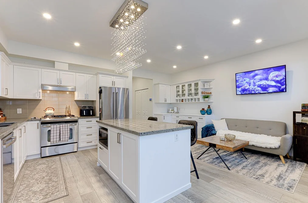 1437 Collins Rd, Coquitlam, BC - MLS: R3172288