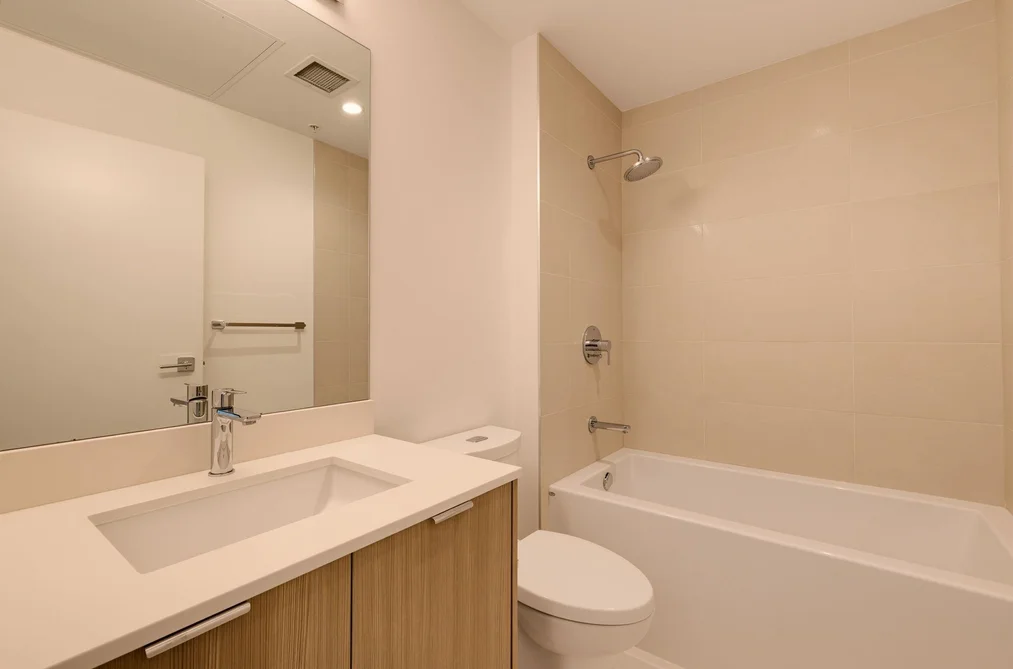 1439 HUNTER STREET, North Vancouver, BC — Residential for Sale — Photo 14 of 21