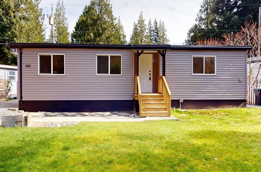 Manufactured Home for sale at 144 1830 Mamquam Road Squamish British Columbia - MLS: R3107886
