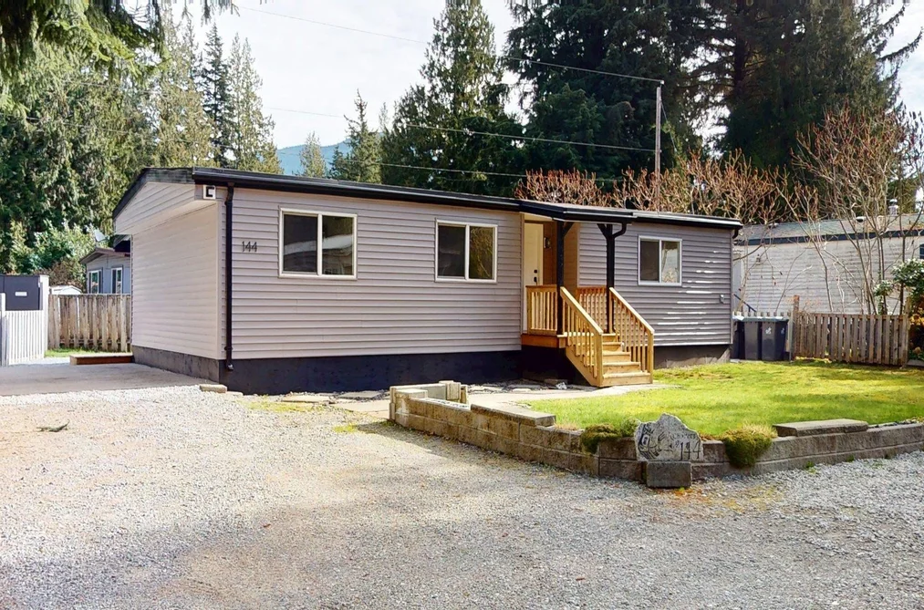 144 1830 MAMQUAM ROAD, Squamish BC V0N 1T0, Squamish BC — Residential for Sale - Photo 2