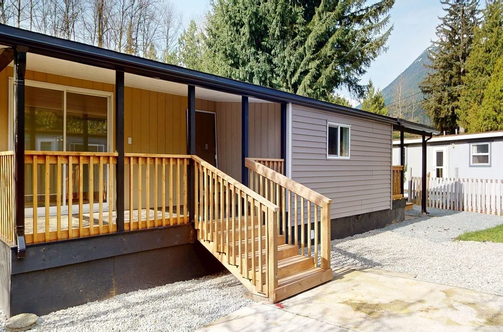 144 1830 MAMQUAM ROAD, Squamish BC V0N 1T0, Squamish BC — Residential for Sale - Photo 4