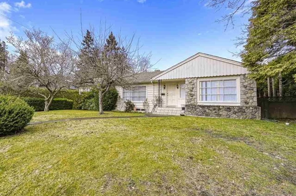 House for sale at 1441 W 49th Avenue Vancouver British Columbia - MLS: R3095723