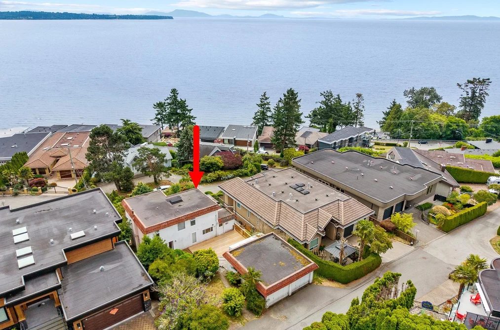 House for sale at 14471 Magdalen Crescent White Rock British Columbia - MLS: R3146301