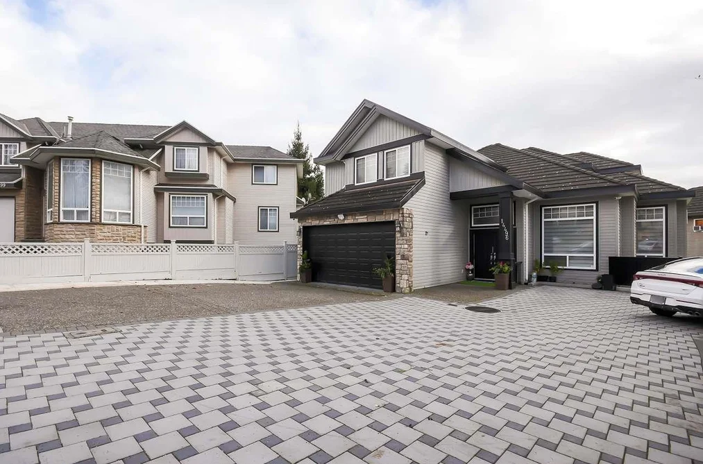 House for sale at 14496 67b Avenue Surrey British Columbia - MLS: R3055421