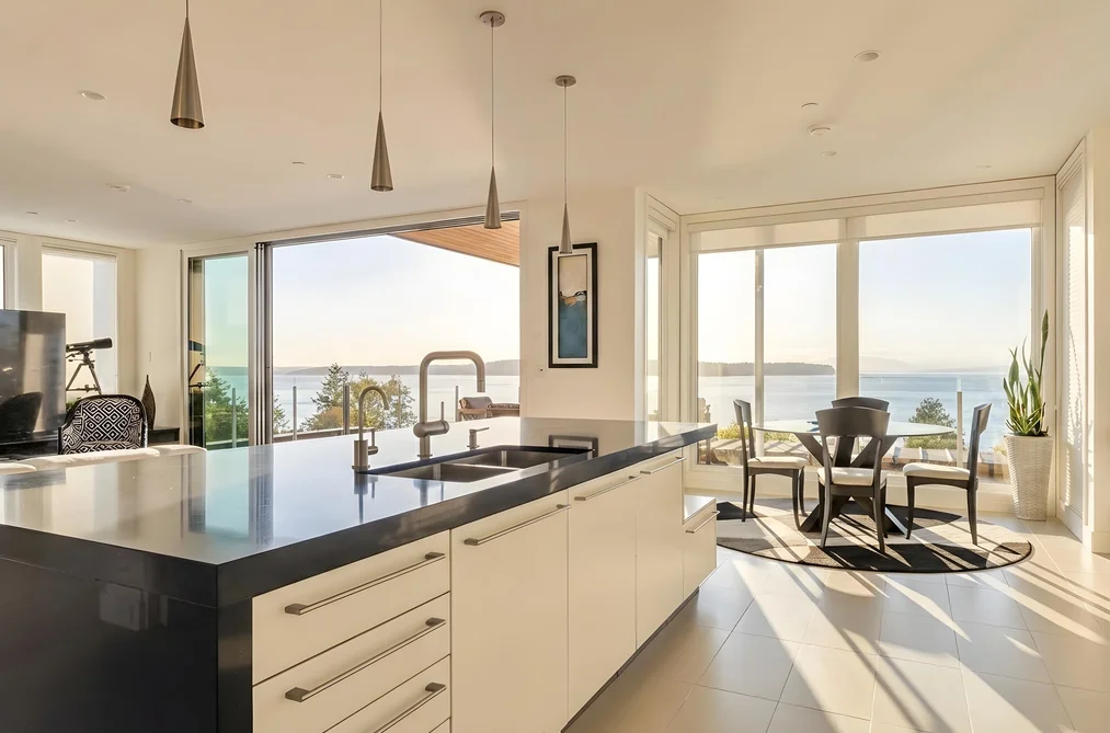 14501 MARINE DRIVE, White Rock BC V4B 1B4, White Rock BC — Residential for Sale - Photo 3