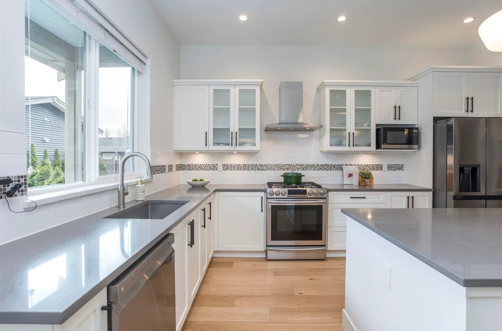 1451 Dayton Street, Coquitlam, BC - House for Sale - Photo 10 of 39 1451 Dayton Street, Coquitlam, BC - House for Sale - Photo 10 of 39