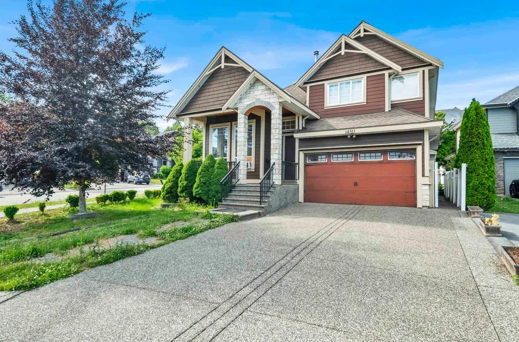 House for sale at 14511 81 Avenue Surrey British Columbia - MLS: R3137375