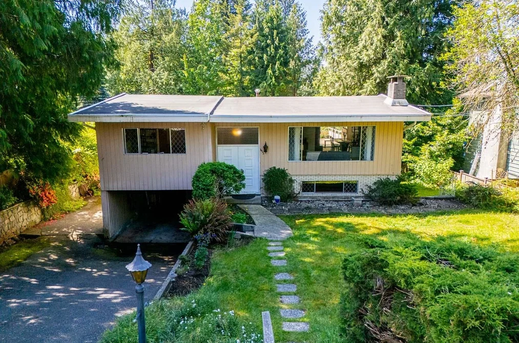 House for sale at 1453 Coleman Street North Vancouver British Columbia - MLS: R3133481