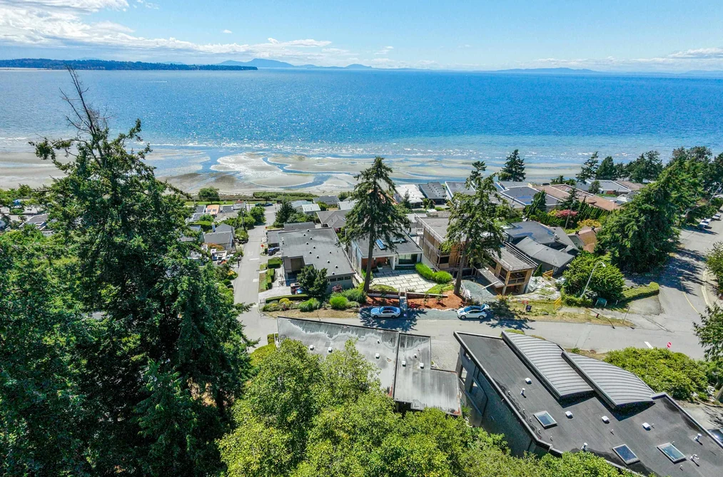 14533 Magdalen Avenue, White Rock, BC - MLS: R3150960 - Photo 6 14533 Magdalen Avenue, White Rock, BC - MLS: R3150960 - Photo 6