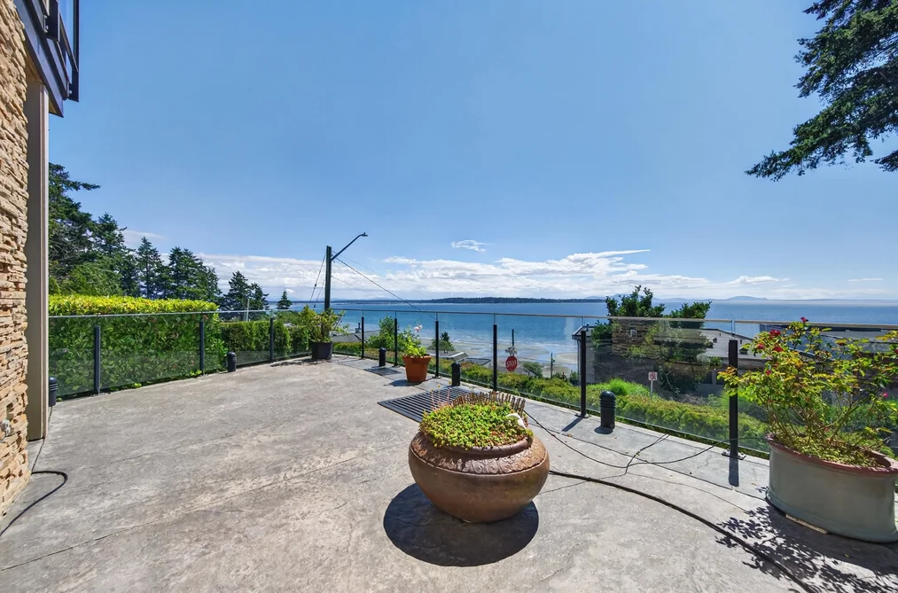 14533 Magdalen Avenue, White Rock, BC - MLS: R3150960 - Photo 7 14533 Magdalen Avenue, White Rock, BC - MLS: R3150960 - Photo 7