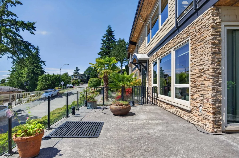 14533 Magdalen Avenue, White Rock, BC - MLS: R3150960 - Photo 8 14533 Magdalen Avenue, White Rock, BC - MLS: R3150960 - Photo 8
