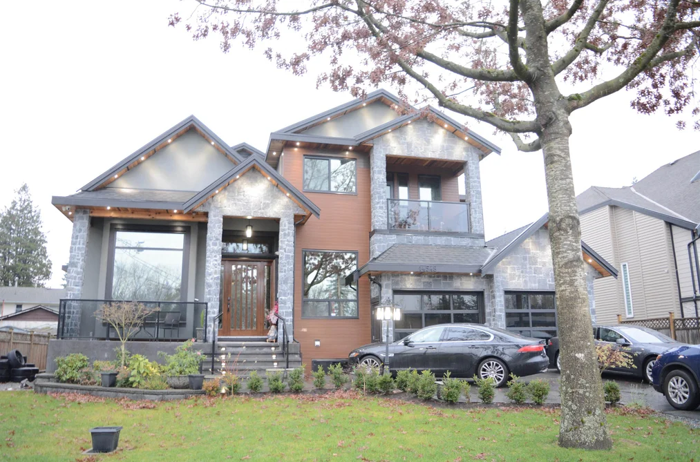 House for sale at 14548 110a Avenue Surrey British Columbia - MLS: R3078513