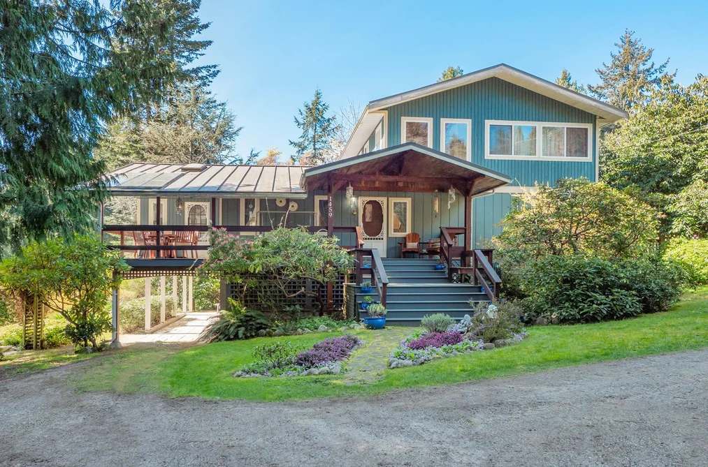 House for sale at 1459 Gower Point Road Gibsons British Columbia - MLS: R3110078