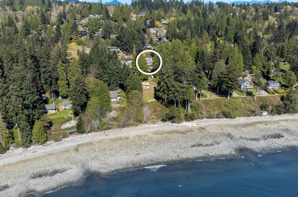 1459 GOWER POINT ROAD, Gibsons BC V0N 1V3, Gibsons BC — Residential for Sale - Photo 2