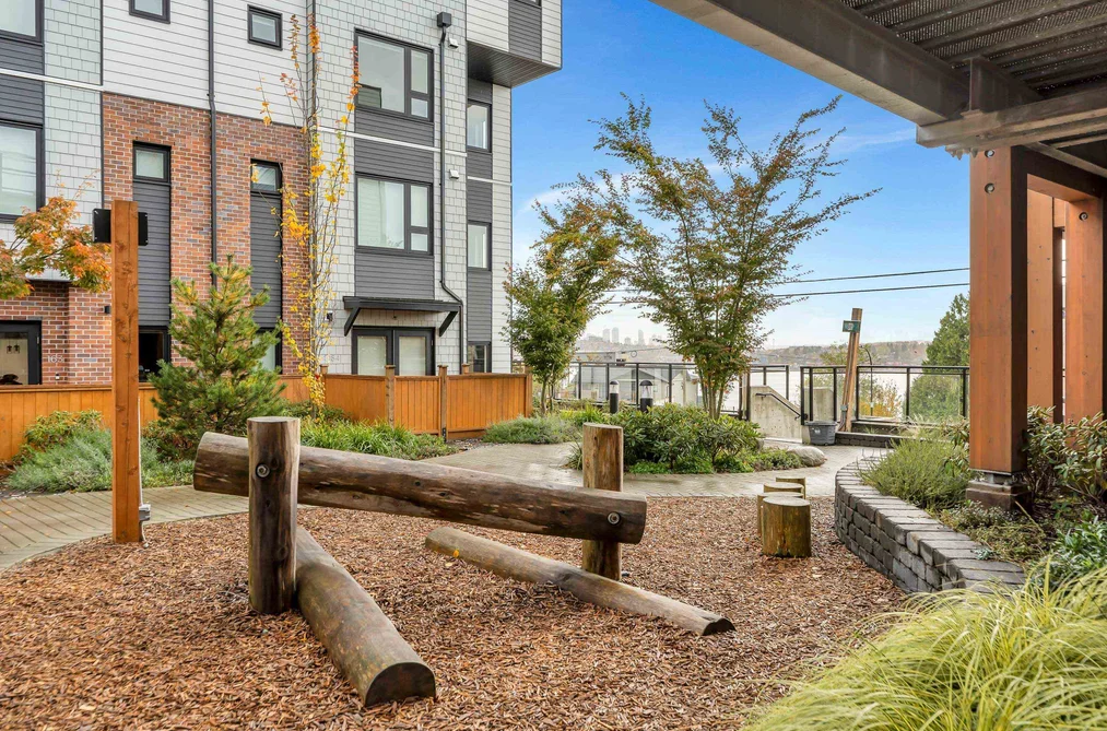 146 545 E 2ND STREET, North Vancouver BC V7L 1E1, North Vancouver BC — Residential for Sale - Photo 6