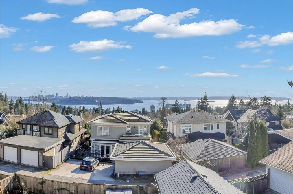 1460 NELSON AVENUE, West Vancouver BC V7T 2G8, West Vancouver BC — Residential for Sale - Photo 2