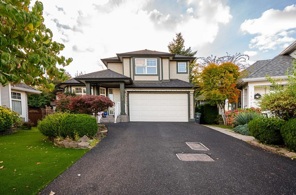 House for sale at 14616 75a Avenue Surrey British Columbia - MLS: R3075629