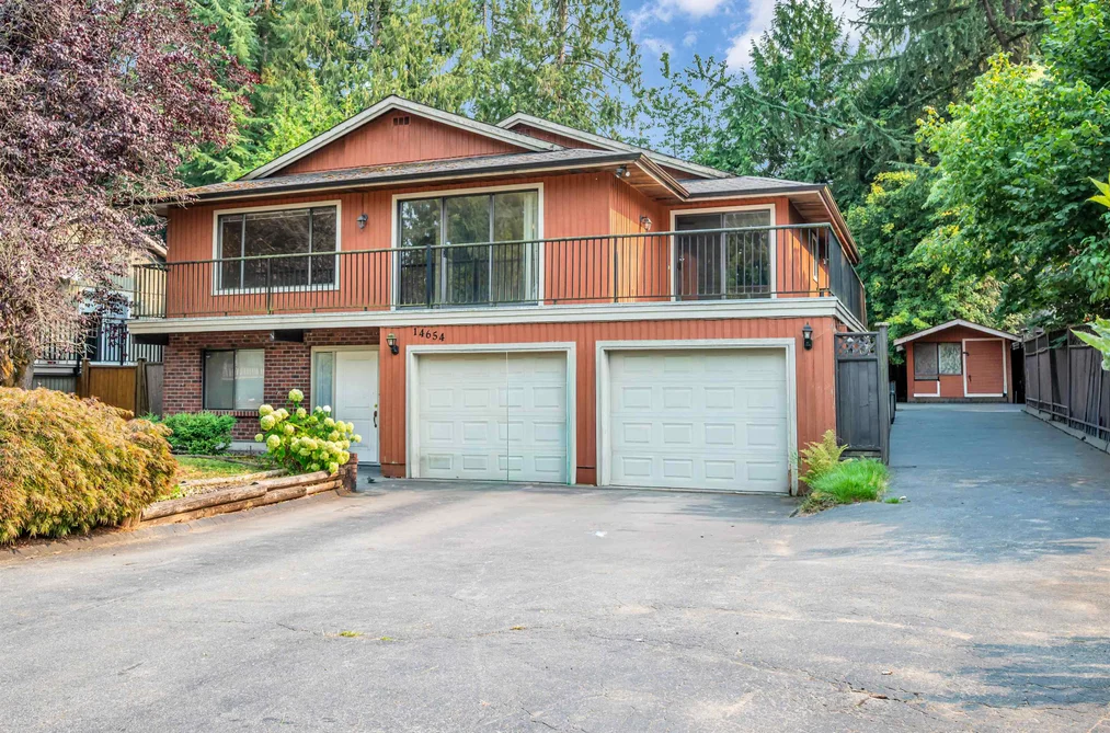 House for sale at 14654 102 Avenue Surrey British Columbia - MLS: R3157435
