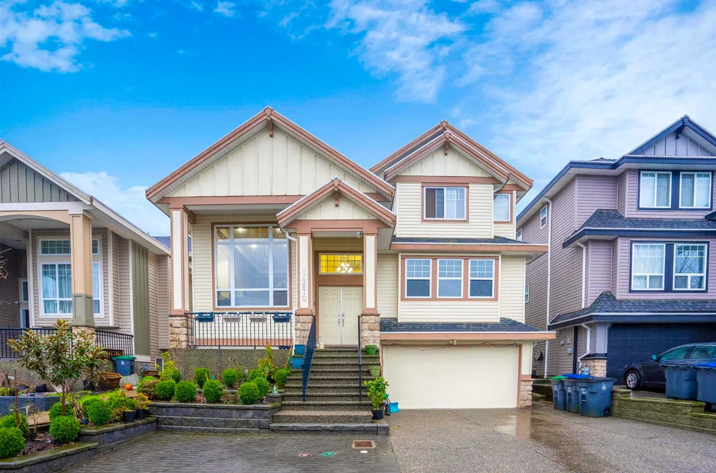 House for sale at 14670 76a Avenue Surrey British Columbia - MLS: R3123078