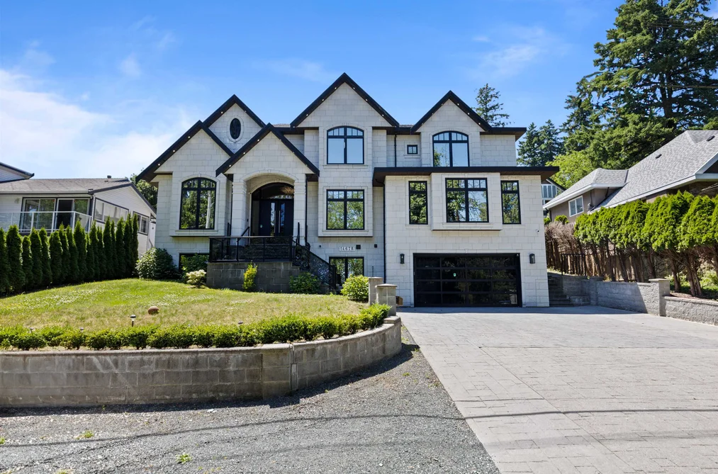 House for sale at 14678 St Andrews Drive Surrey British Columbia - MLS: R3121745