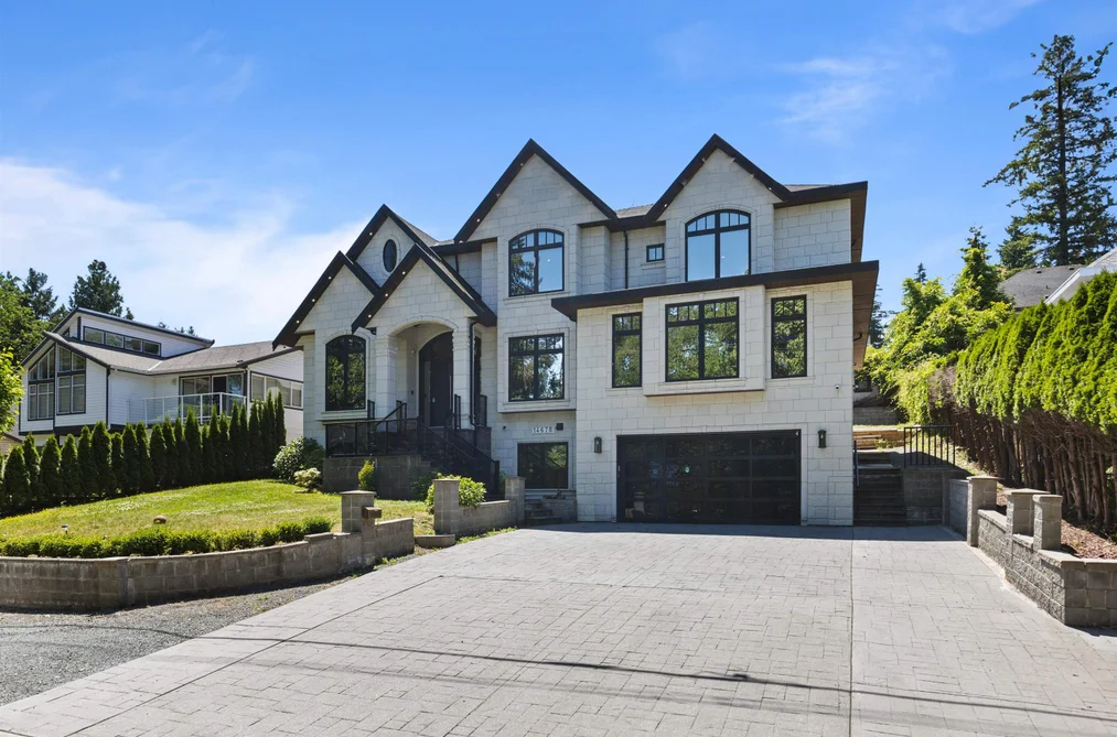 14678 ST ANDREWS DRIVE, Surrey BC V3R 5V4, Surrey BC — Residential for Sale - Photo 2