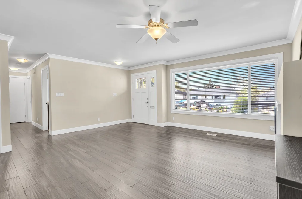 14682 111 AVENUE, Surrey BC V3R 2C4, Surrey BC — Residential for Sale - Photo 6