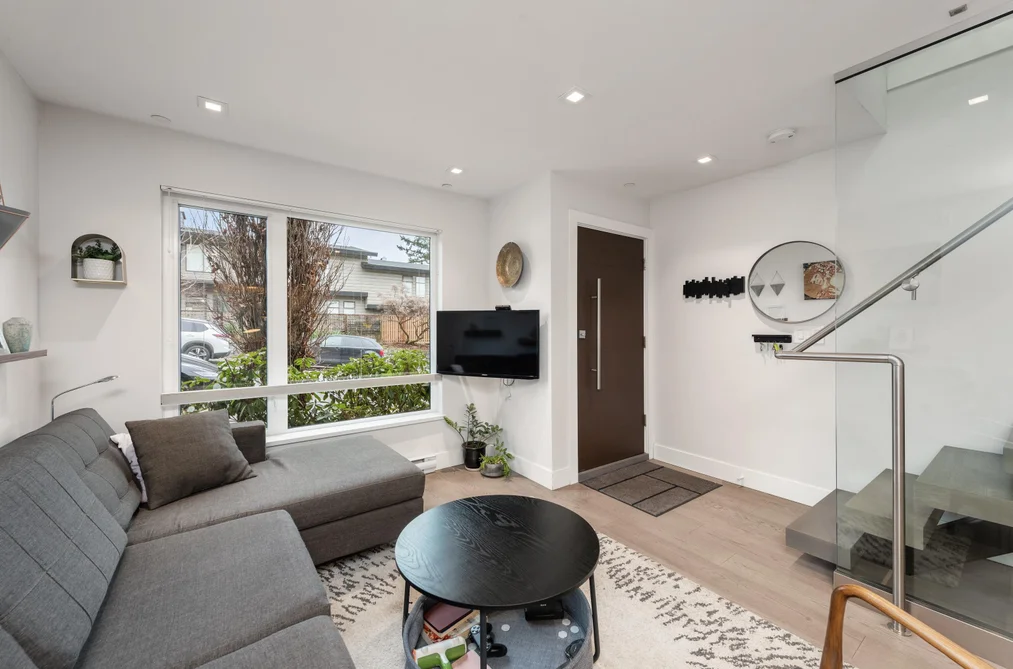 147 ST. PATRICKS AVENUE, North Vancouver BC V7L 0E7, North Vancouver BC — Residential for Sale - Photo 6