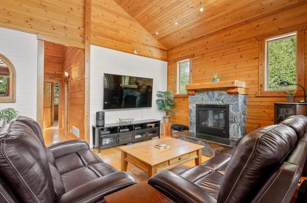 1470 FRASER ROAD, Pemberton BC V0N 2L0, Pemberton BC — Residential for Sale - Photo 4
