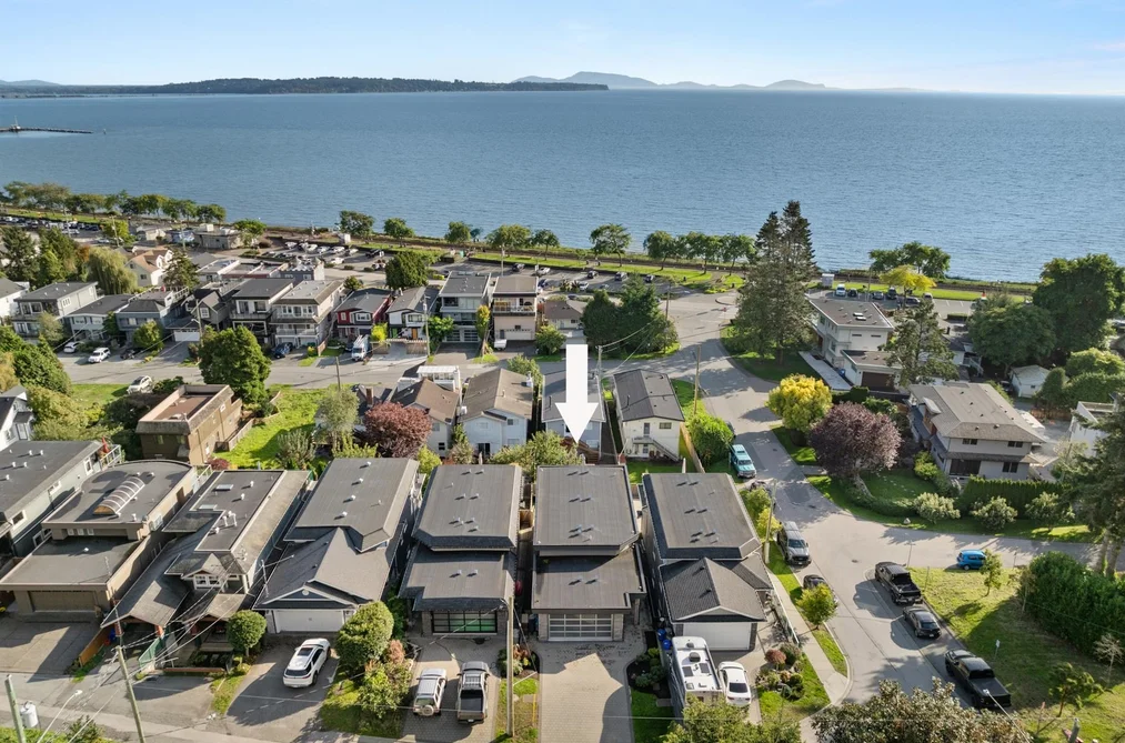 House for sale at 14712 Mcdonald Avenue White Rock British Columbia - MLS: R3040898