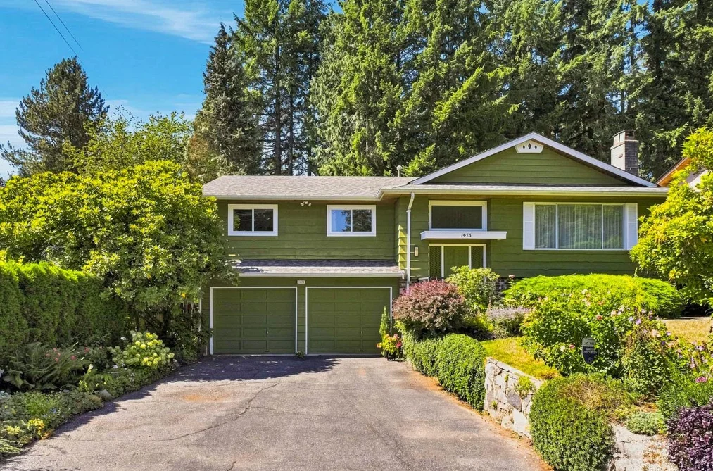 House for sale at 1473 Berkley Road North Vancouver British Columbia - MLS: R3159655