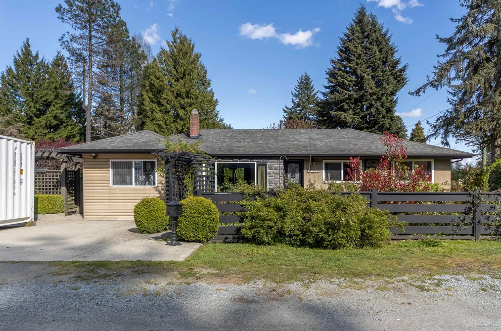 House for sale at 14735 109a Avenue Surrey British Columbia - MLS: R3114877