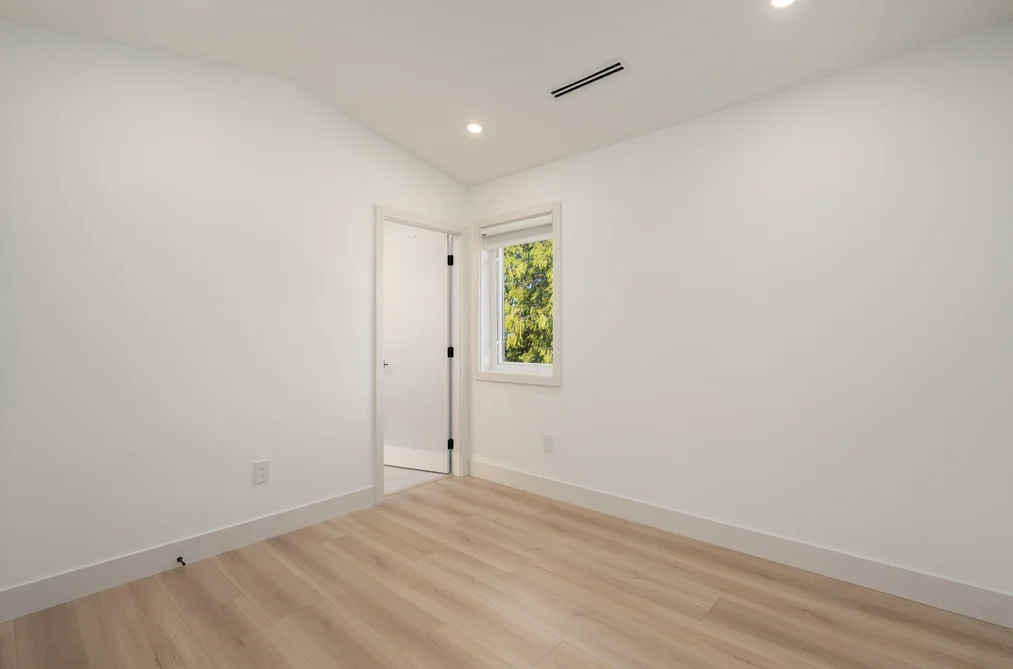 14755 111A Avenue, Surrey, BC - MLS: R3179825 - Photo 11 14755 111A Avenue, Surrey, BC - MLS: R3179825 - Photo 11