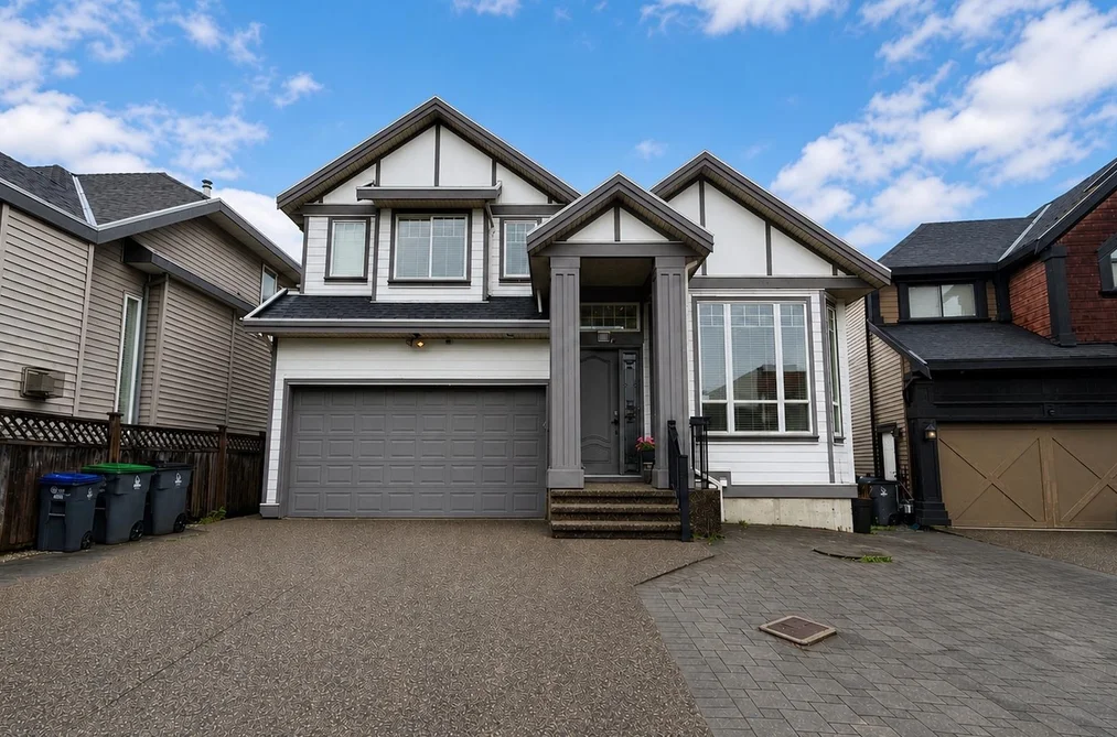 House for sale at 14771 58b Avenue Surrey British Columbia - MLS: R3143434