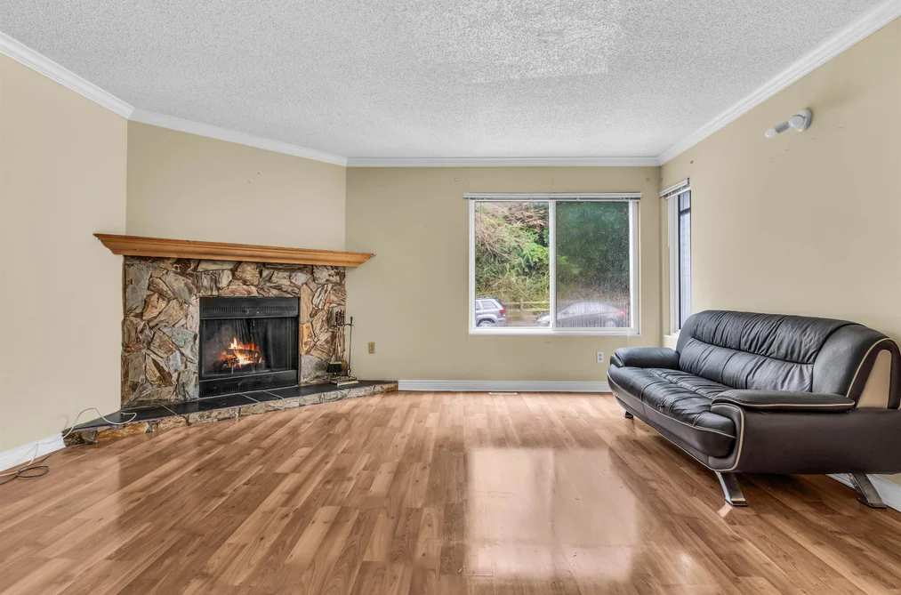 14783 101 AVENUE, Surrey BC V3R 7H7, Surrey BC — Residential for Sale - Photo 5