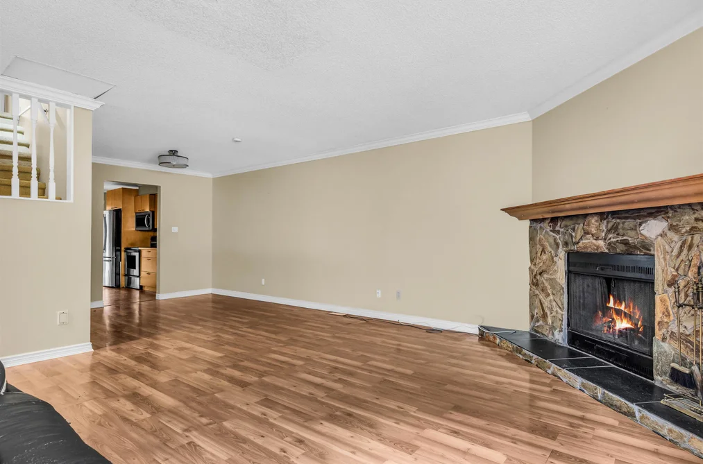 14783 101 AVENUE, Surrey BC V3R 7H7, Surrey BC — Residential for Sale - Photo 6