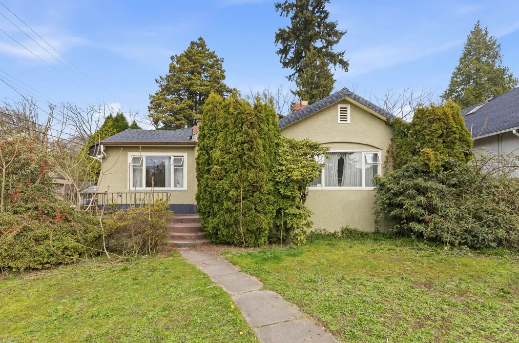 House for sale at 1479 W 57th Avenue Vancouver British Columbia - MLS: R3118361