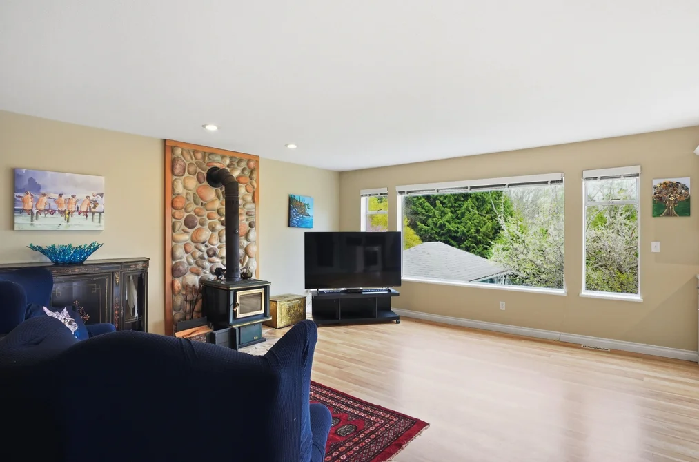 1481 SHAUGHNESSY PLACE, Gibsons BC V0N 1V5, Gibsons BC — Residential for Sale - Photo 5