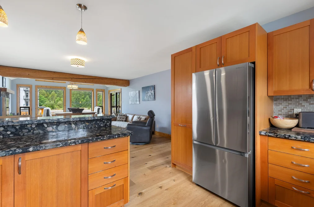 1482 BALSAM STREET, Pemberton BC V0N 2L0, Pemberton BC — Residential for Sale - Photo 5