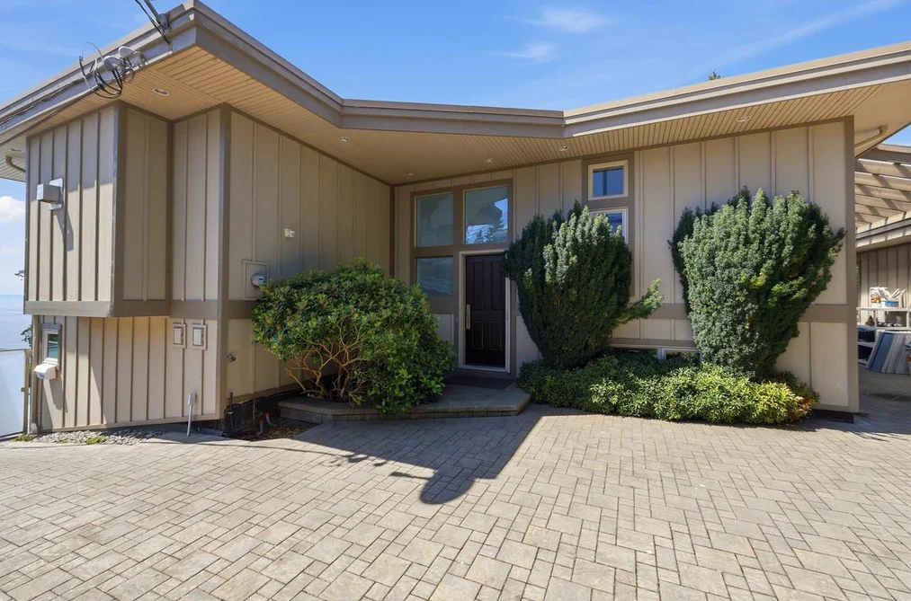14843 HARDIE AVENUE, White Rock BC V4B 2H6, White Rock BC — Residential for Sale - Photo 4