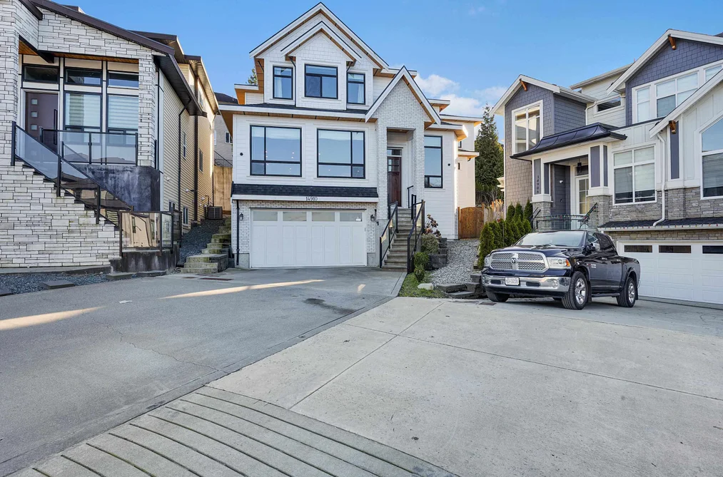 House for sale at 14910 62a Avenue Surrey British Columbia - MLS: R3095474